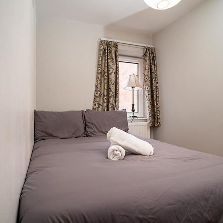 Central Apartment In Belfast City Centre Eksteriør billede